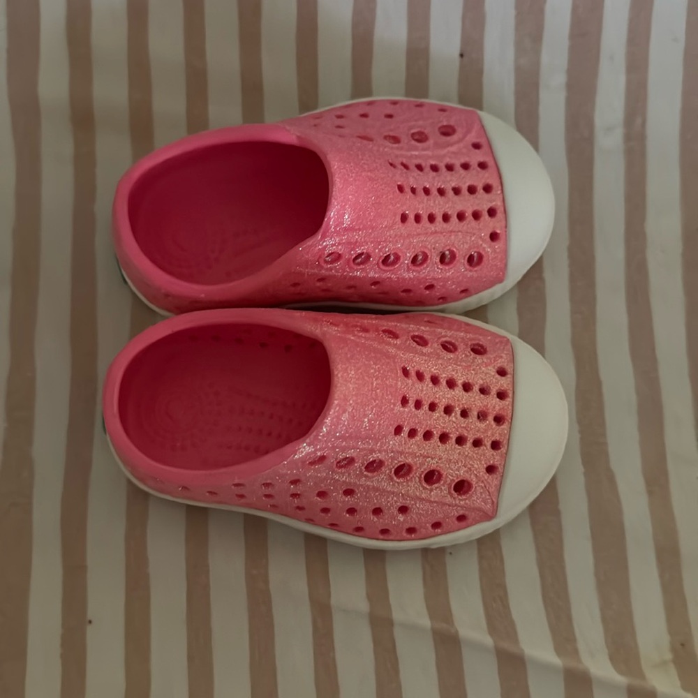 Sparkly Pink Native Toddler Shoes - Size 4 Toddler